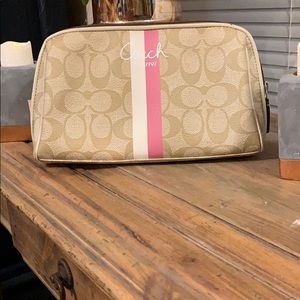 Coach makeup bag